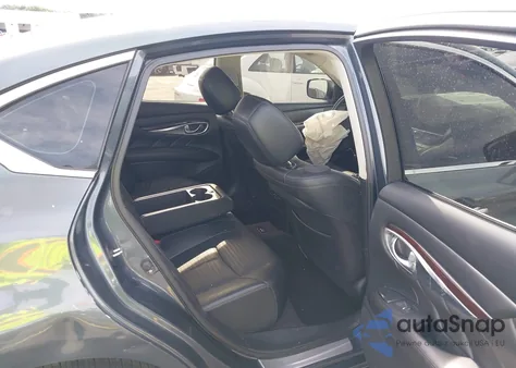 2012 Infiniti M37 Base A7 z USA, uszkodzony, nr VIN JN1BY1APXCM330327